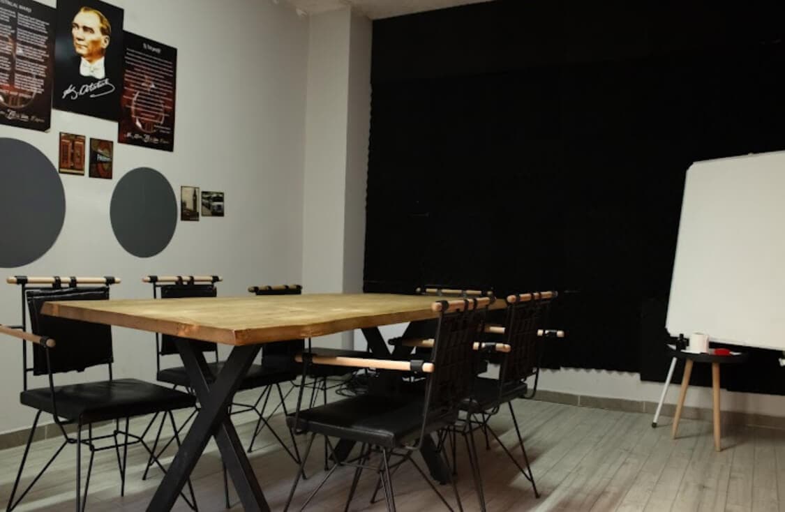 Kampüs fotoğrafı 1