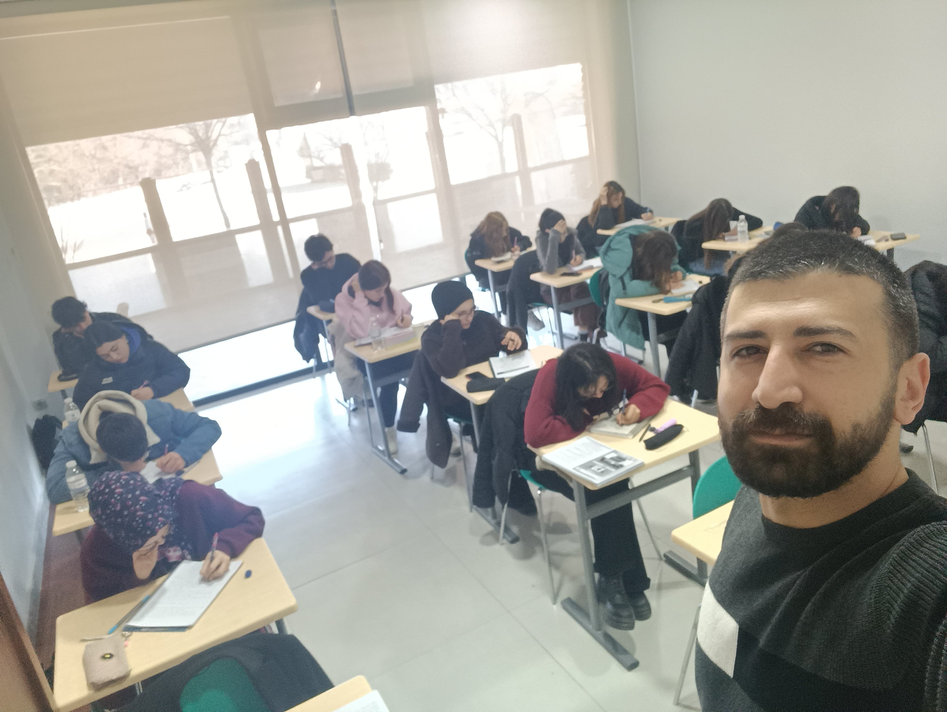 imgi_20_MTY3ZjdjMDgyNjc1OWU.jpg