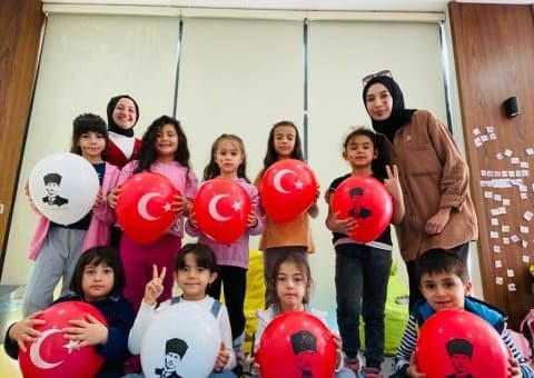 Heart of English ekibi bir etkinlikte