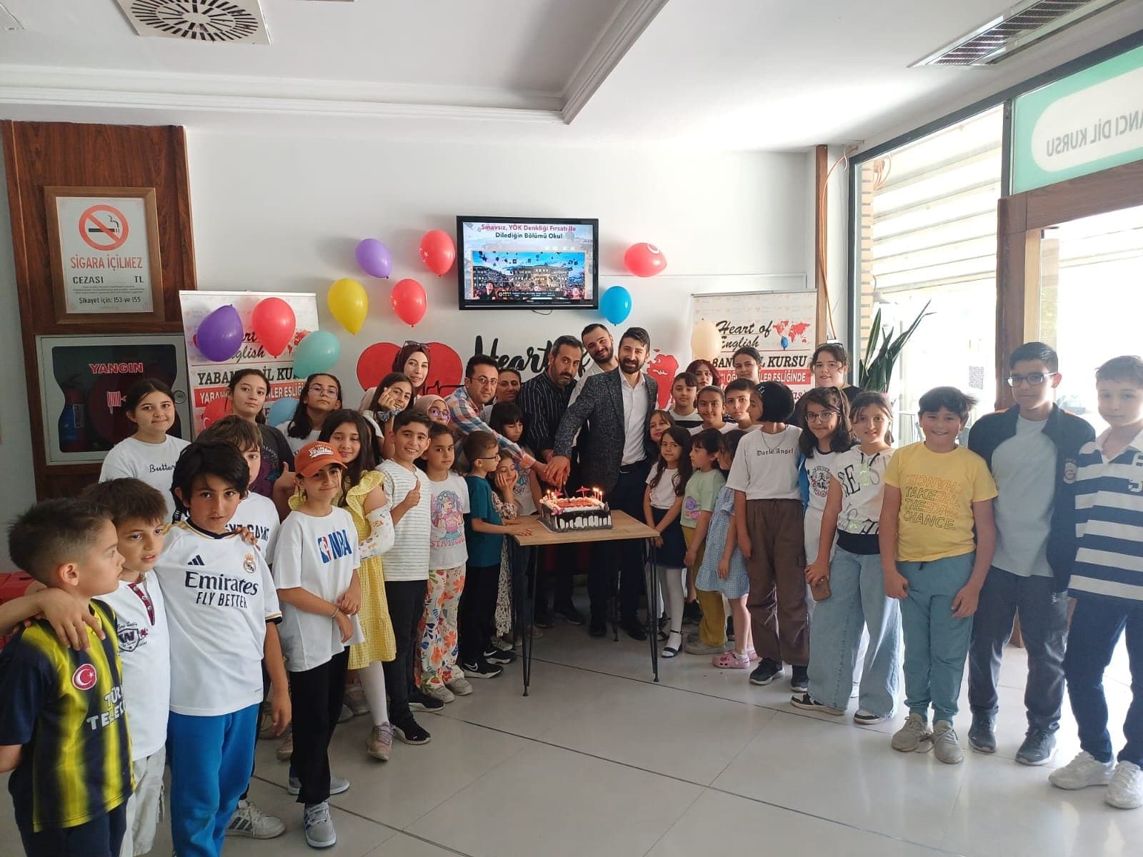 Dil okulumuzun kütüphanesinde bir etkinlik