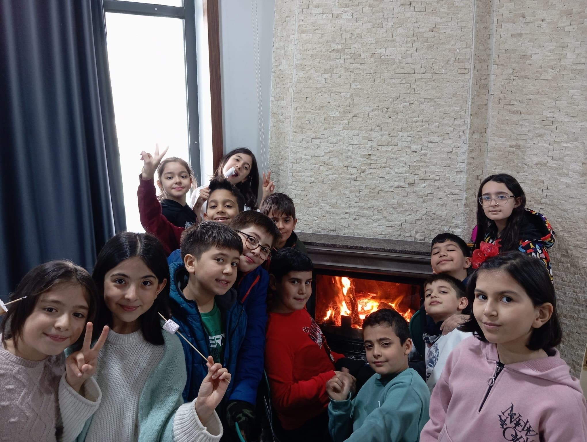 Dil kursumuzda bir şiir dinletisi